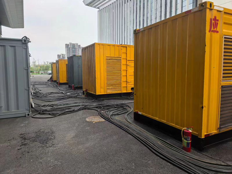 安达不同季节柴油发电机组保养有哪些注意事项？